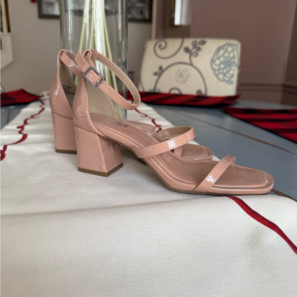Elegant Pink Strappy Block Heel Sandals